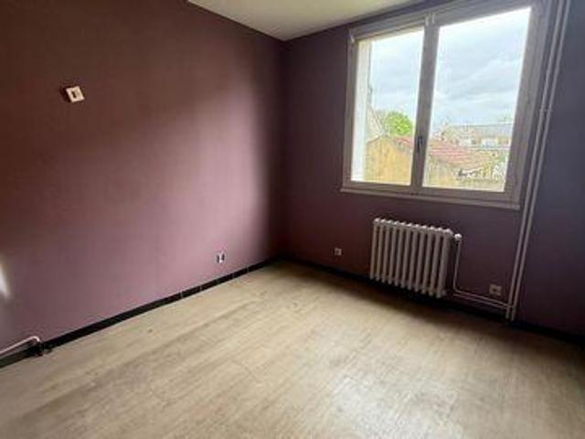 Appartement 3 chambres, Le Malesherbois Centre 45330 ES102797357