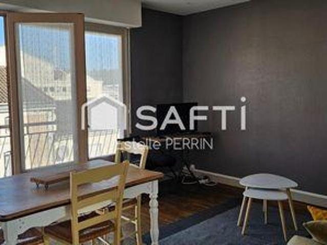 Appartement 3 chambres, Ruelle Poitou 16600 DS100056236