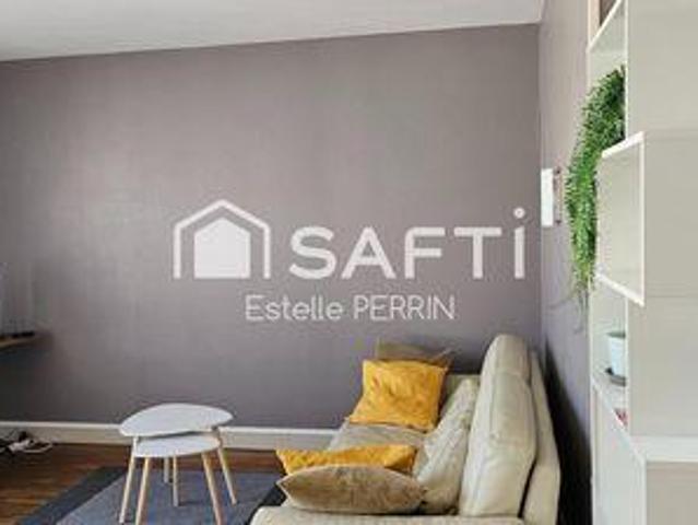 Appartement 3 chambres, Ruelle Poitou 16600 ES100056236