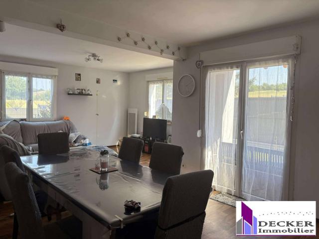Appartement 3 pièce de 73m² avec jardin, cave et garage