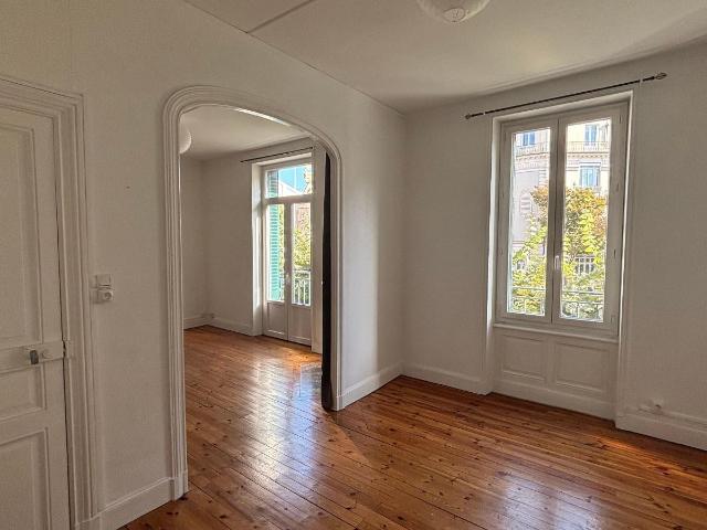 Appartement 3 pièce s 1 chambre s 75 m²