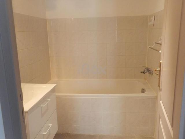 Appartement 3 pièce s 2 chambre s 48.28 m²