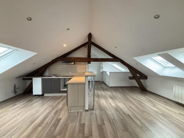Appartement 3 pièce s 2 chambre s 48.5 m²