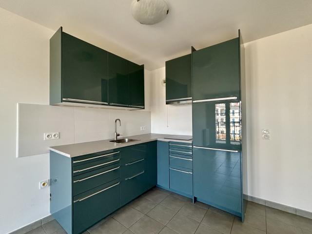 Appartement 3 pièce s 2 chambre s 56.41 m²