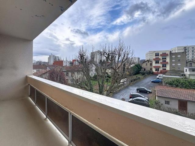 Appartement 3 pièce s 2 chambre s 61 m²