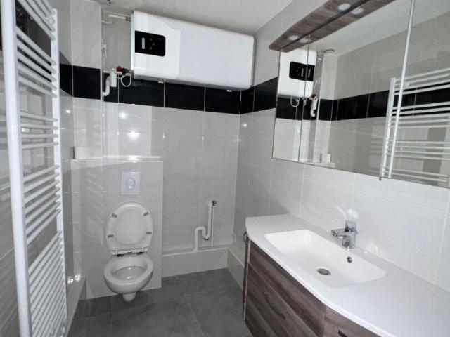 Appartement 3 pièce s 2 chambre s 64.93 m²