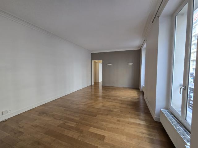 Appartement 3 pièce s 2 chambre s 65 m²