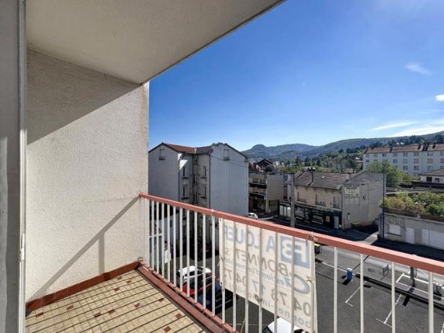 Appartement 3 pièce s 2 chambre s 66 m²
