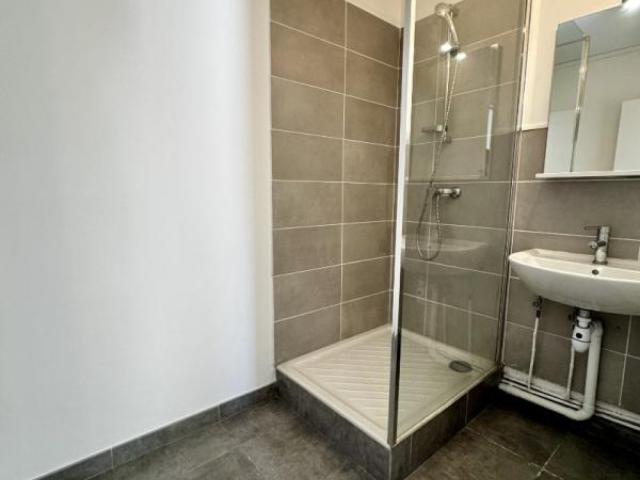 Appartement 3 pièce s 2 chambre s 67 m²