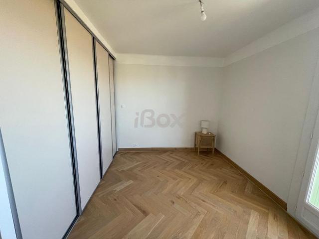 Appartement 3 pièce s 2 chambre s 69.25 m²