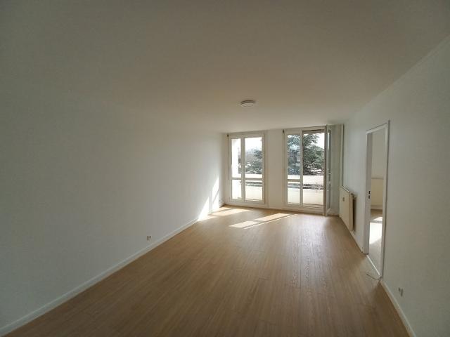 Appartement 3 pièce s 2 chambre s 70 m²