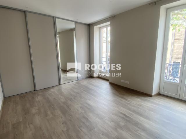 Appartement 3 pièce s 2 chambre s 80 m²
