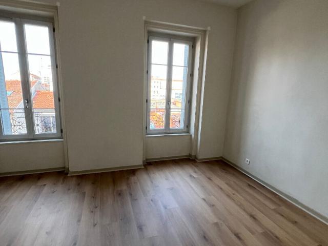 Appartement 3 pièce s 2 chambre s 88.47 m²