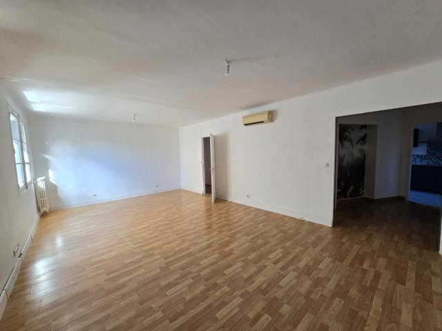 Appartement 3 pièce s 2 chambre s 90.84 m²