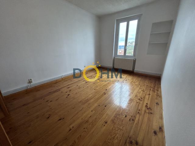 Appartement 3 pièce s 2 chambre s 90 m²