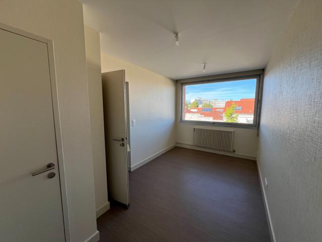 Appartement 3 pièce s 2 chambre s 91.43 m²