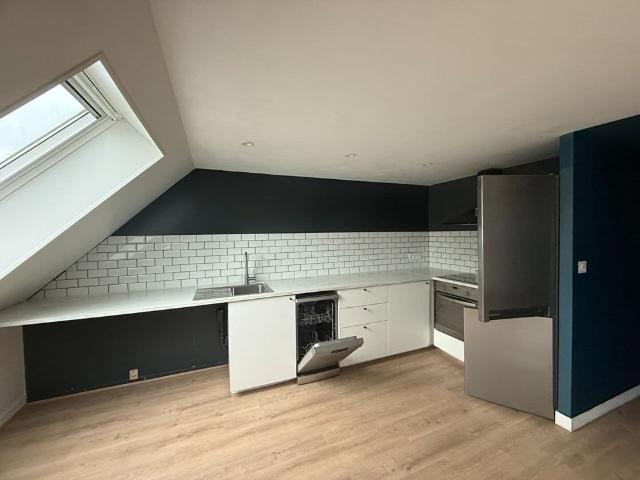 APPARTEMENT 3 PIÈCE S 50 M² HYPER CENTRE VILLE