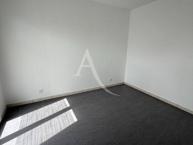 Appartement 3 pièce s 52.7 m2