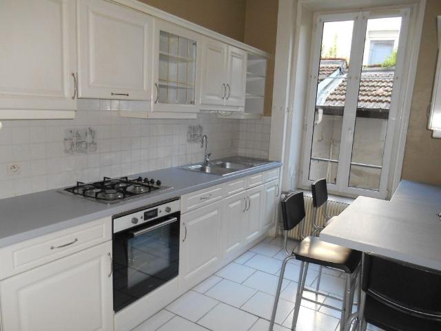 APPARTEMENT 3 pièce s 53m²