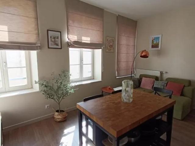 APPARTEMENT 3 pièce s 56m²