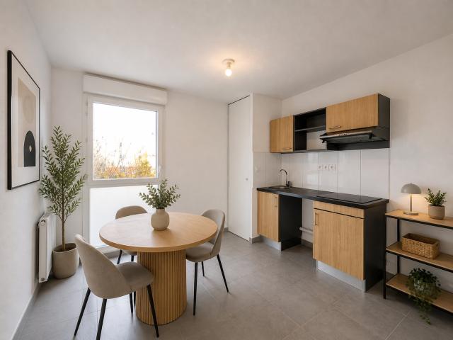 Appartement T3 64m2 avec grand balcon et 2 PK en S SOL à vendre