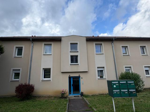 Appartement 3 pièce s 65.79 m2, garage et cave
