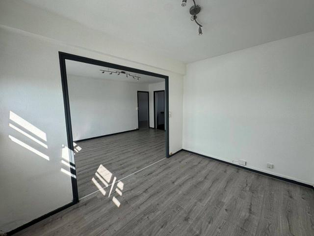 Appartement 3 pièce s 65 m2