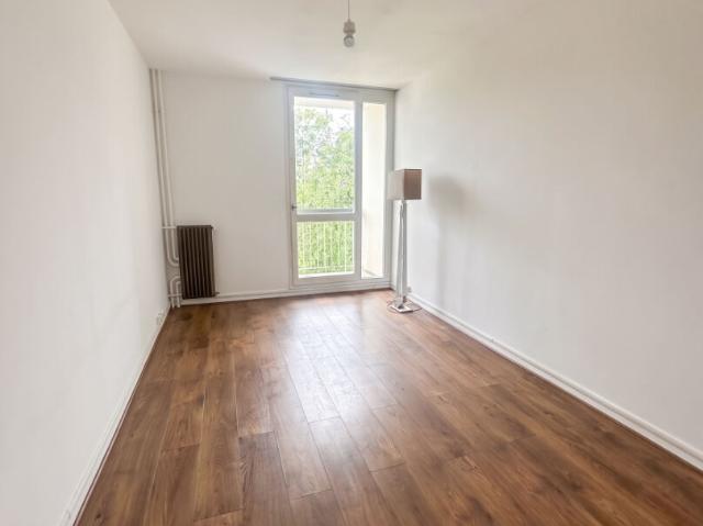 Appartement 3 pièce s 67.19 m2 Tout compris 2 balcons