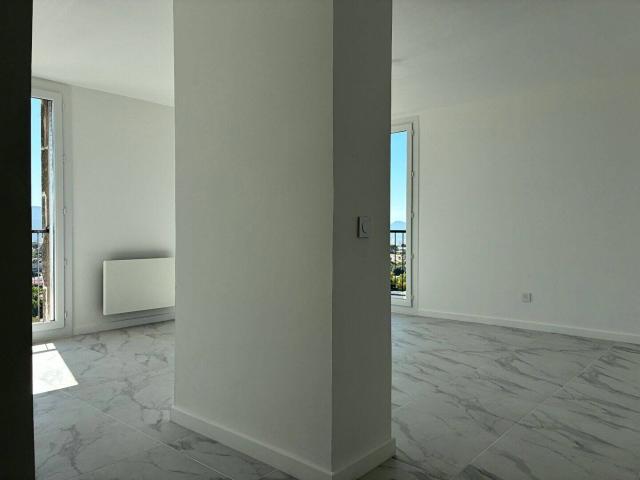 Appartement 3 pièce s 67.48 m2