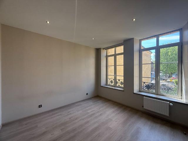 APPARTEMENT 3 PIECE S 72 M² HYPER CENTRE PLACE DUCALE