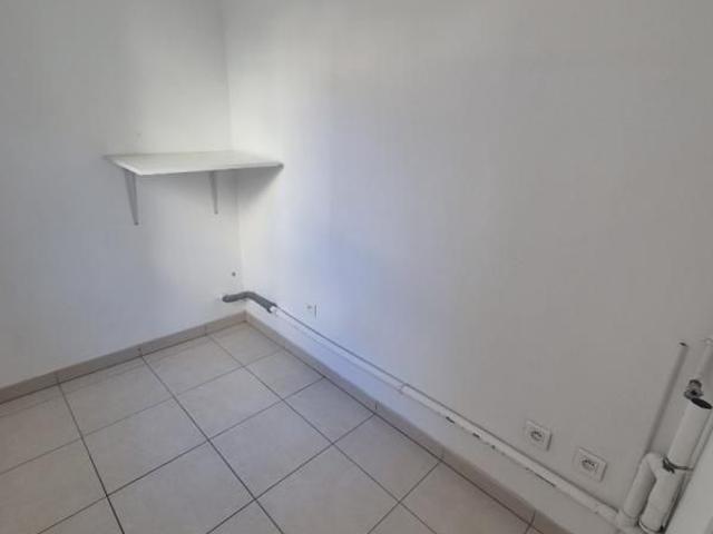 APPARTEMENT 3 pièce s 83m²
