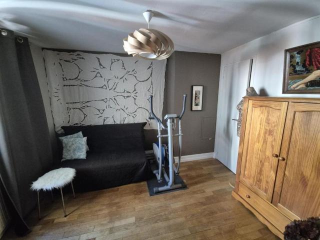 APPARTEMENT 3 pièce s 83m²