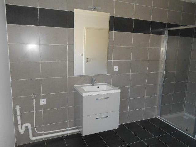 APPARTEMENT 3 pièce s 90m²