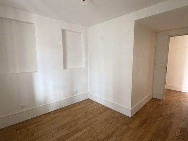 APPARTEMENT 3 pièce s 96m²