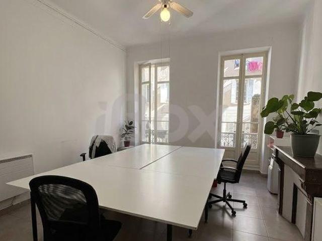 Appartement 3 pièce s 97.67 m²