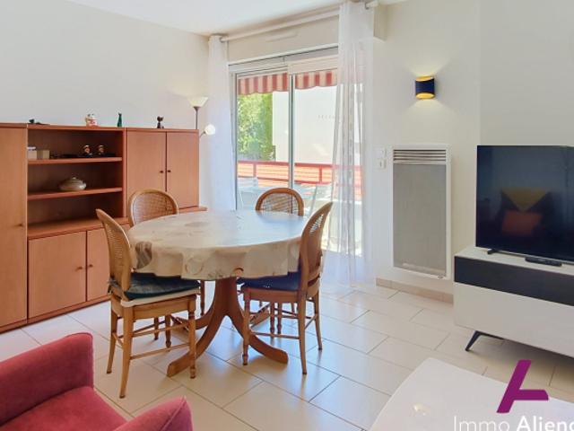 Appartement 3 pièce 55 m² étages 2/4