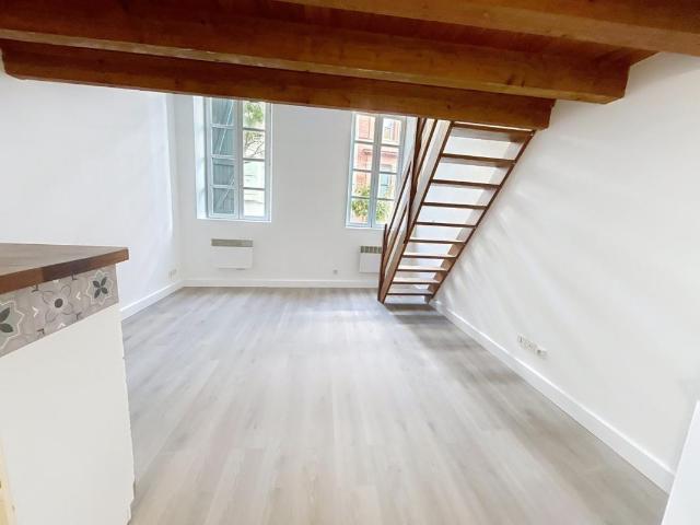 Appartement 3 pièces, 43 m² à louer à Toulouse 31000
