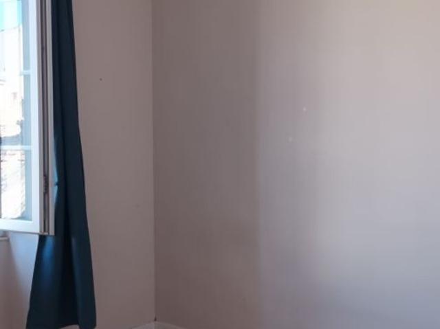 Appartement 3 pièces, 43 m² à louer à Nîmes 30900