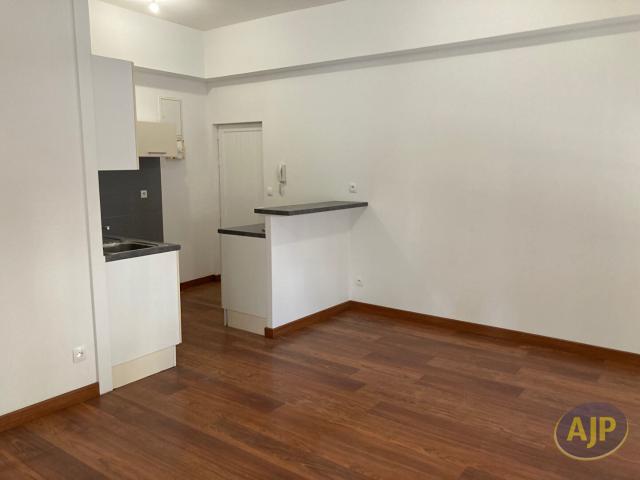 Appartement 3 pièces, 41 m² à louer à Pauillac 33250