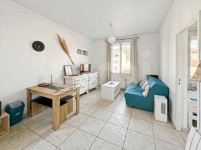 Appartement 3 pièces, 47 m² à louer à Toulon 83200