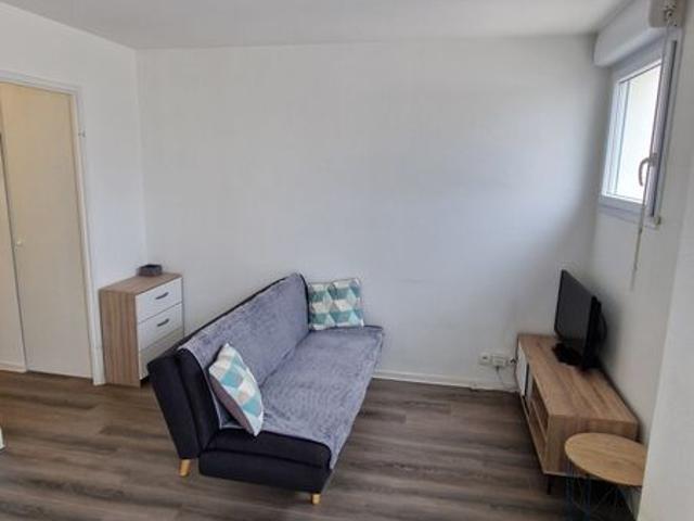 Appartement 3 pièces, 47 m² à louer à Bègles 33130