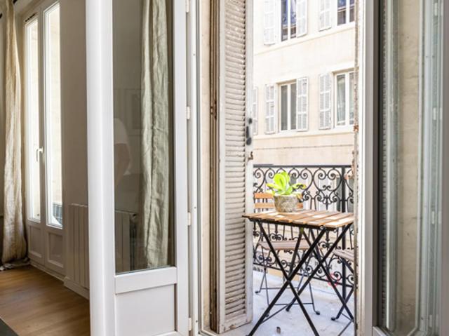 Appartement 3 pièces, 47 m² à louer à Marseille 2 13002