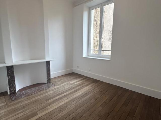 Appartement 3 pièces, 47 m² à louer à Nancy 54000
