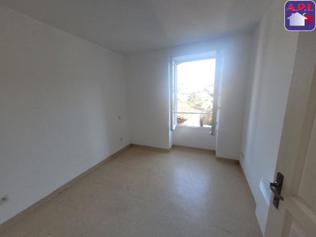 Appartement 3 pièces, 47 m² à louer à Saint Girons 09200