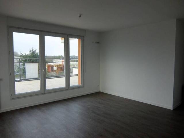 Appartement 3 pièces 44300 Nantes ZA Hauts de Gesvre Réf: 12335