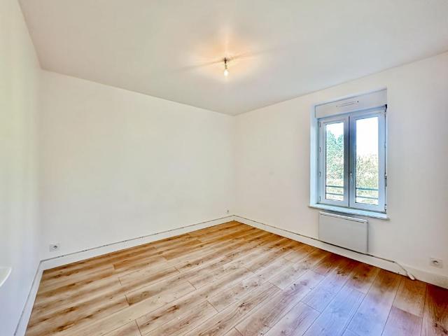Appartement 3 pièces, 44 m² à louer à Vierzon 18100