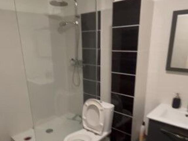 Appartement 3 pièces, 44 m² à louer à Bordeaux 33000