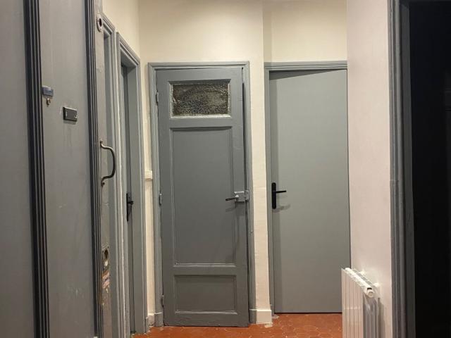 Appartement 3 pièces, 44 m² à louer à Marseille 4 13004
