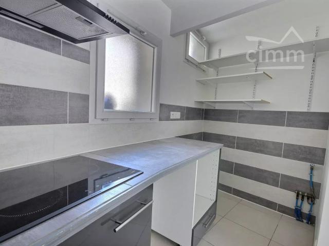 Appartement 3 pièces, 46 m² à louer à Meysse 07400