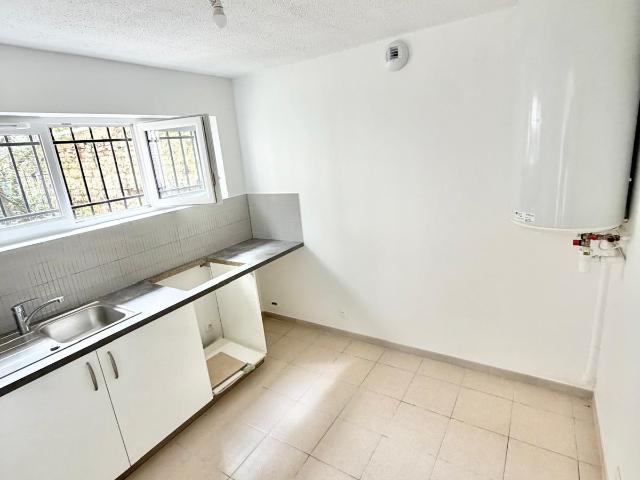 Appartement 3 pièces, 48 m² à louer à Maisons Alfort 94700